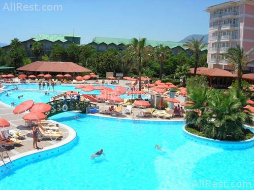 Kiris Alinda Beach Hotel 9